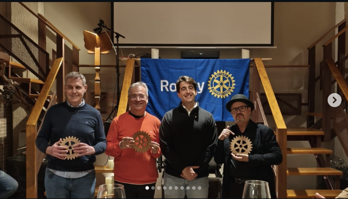 Artistas participantes en el encuentro solidario a favor de IncuNest